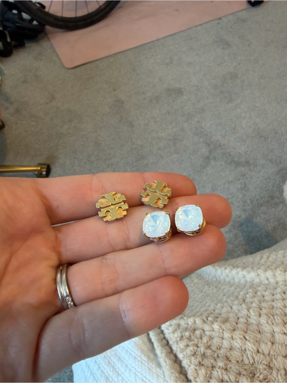 Tory Burch Set of 2 Earrings